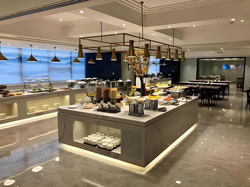 Deacon House Wuxi Hotel Wuxi  Buitenkant foto